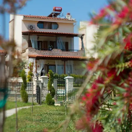 Villa Christos *